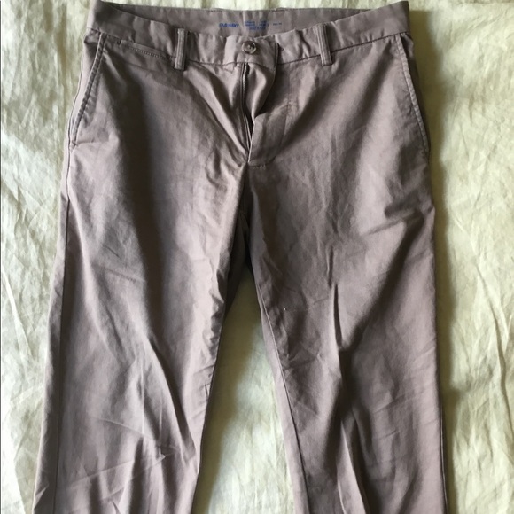 Old Navy Slim Fit Chinos 30x34 - Picture 1 of 2